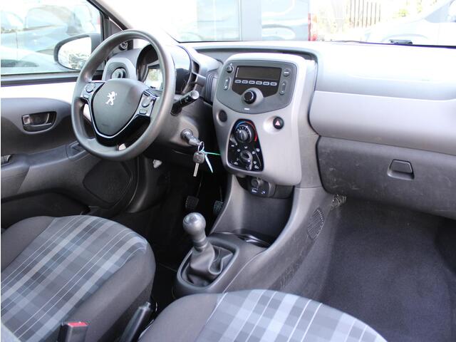 Peugeot 108 1.0 e-VTi Active | Airco / Bluetooth