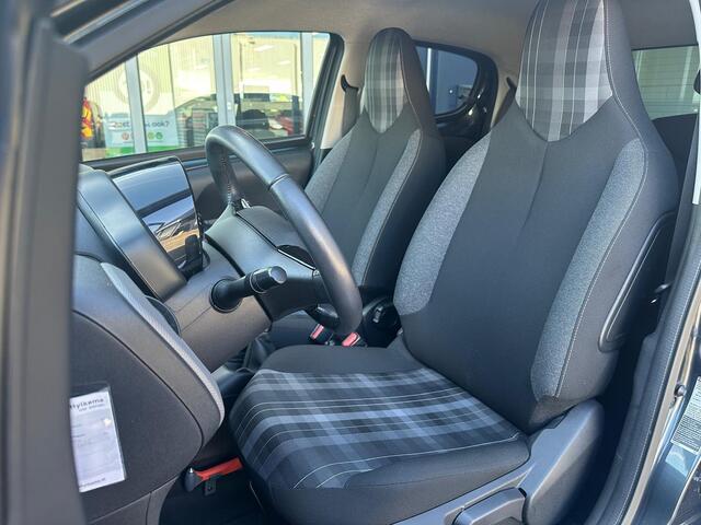 Peugeot 108 1.0 e-VTi Active 5 Deurs | Airconditioning | Elektrisch Pakket | Dealer Onderhouden | Privacy Glass | Bluetooth | Start/Stop | Isofix |
