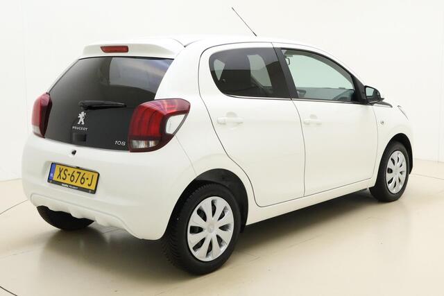 Peugeot 108 1.0 e-VTi Active 68pk | Automaat | Navigatie via Apple Carplay Android Auto | Airco | Camera | Weinig Kilometers | Getinte Achterramen