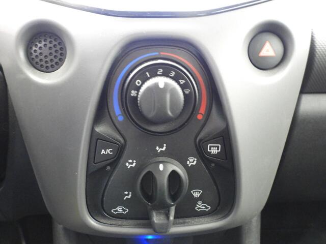 Peugeot 108 1.0 e-VTi Active Techno NAVI-APP/CAMERA/AIRCO/BLUETOOTH!