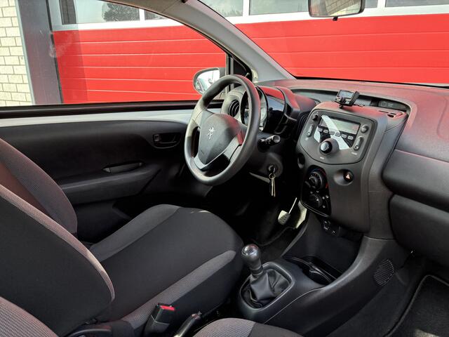 Peugeot 108 1.0 e-VTi Junior RADIO / CV OP AB / PARROT / NL-AUTO