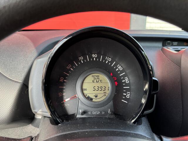 Peugeot 108 1.0 e-VTi Junior RADIO / CV OP AB / PARROT / NL-AUTO