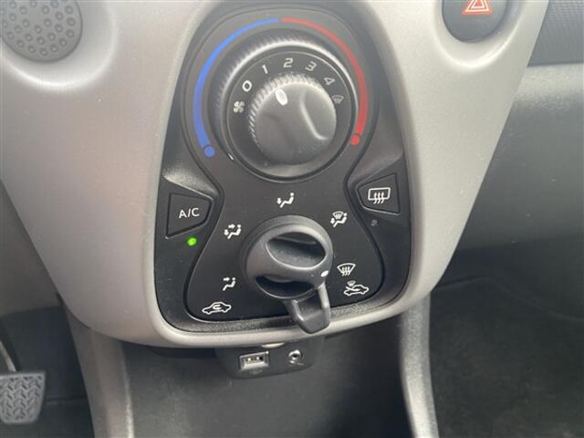Peugeot 108 1.0 e-VTi Active AIRCO.STUURBEKR.CV