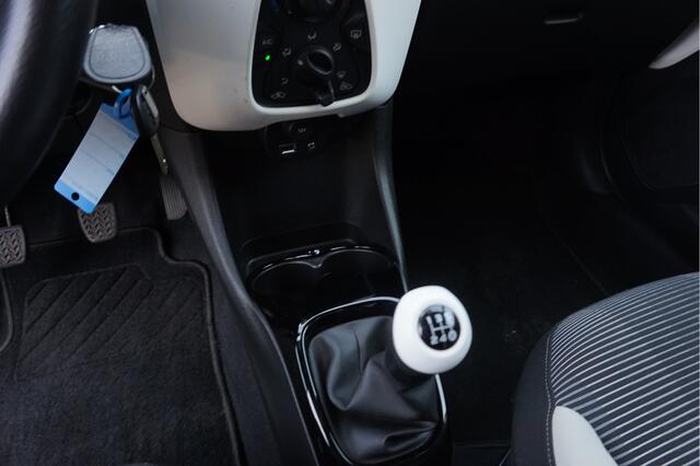 Peugeot 108 1.0 e-VTi Collection