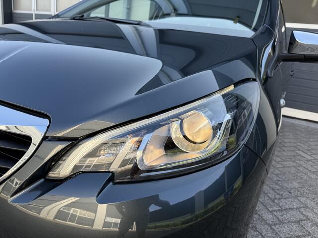 Peugeot 108 1.0 e-VTi Allure Automaat 5drs Airco 15" lichtmetaal CDV Led