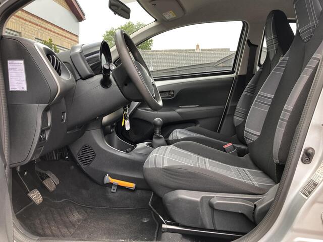 Peugeot 108 1.0 e-VTi | 1e eigenaar | 15.165 km! | 100% onderhouden