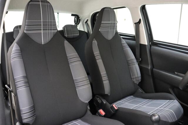 Peugeot 108 1.0 e-VTi Active | Airco | Lichtmetalen velgen | Bluetooth | Stuurwiel multifunctioneel | Mistlampen voor | Elektrische ramen voor |