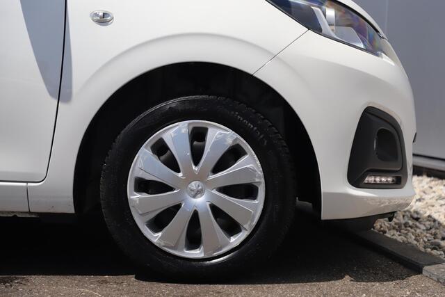 Peugeot 108 1.0 e-VTi Active NAP! Airco Radio Bluetooth Elektrische Ramen