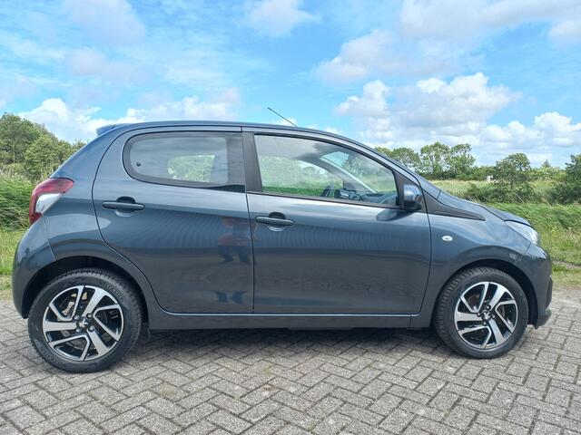 Peugeot 108 1.0 e-VTi Blue Lease Executive