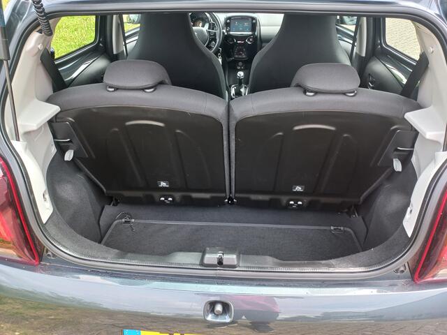 Peugeot 108 1.0 e-VTi Blue Lease Executive