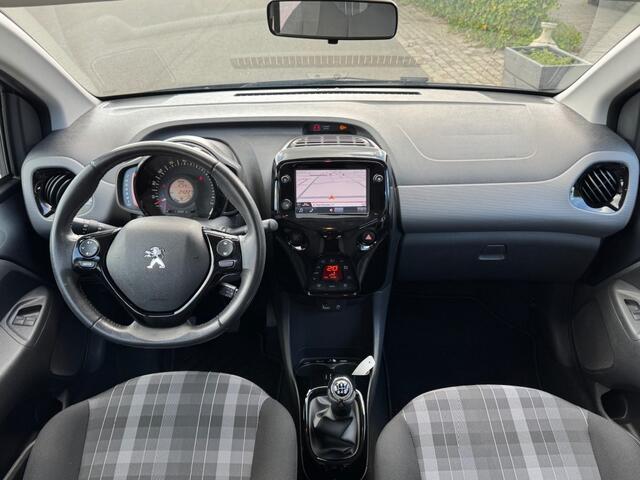 Peugeot 108 1.0 E-VTI ALLURE 5-drs navi camera 1e eigenaar slechts 24.224km!!