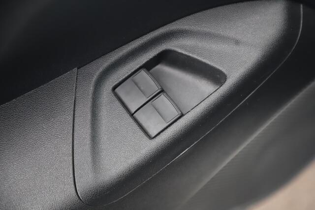 Peugeot 108 1.0 e-VTi Active Airco Radio Bluetooth Elektrische Ramen