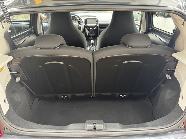 Peugeot 108 e-VTi 68 Allure Speciale art editie | Keyless | Camera | Lichtmetaal | Airco