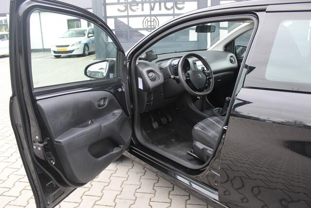 Peugeot 108 1.0 e-VTi Active Airco/Stuurbekrachtiging/Electrische ramen.