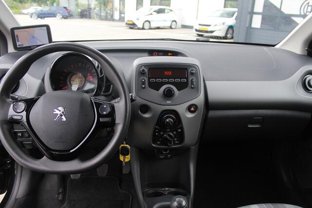 Peugeot 108 1.0 e-VTi Active Airco/Stuurbekrachtiging/Electrische ramen.