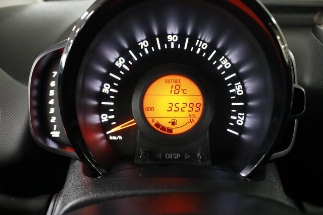 Peugeot 108 1.0 e-VTi Active 1e eig. | NAP | Apple/Android | Airco | Camera