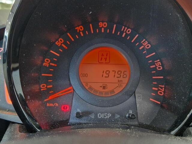 Peugeot 108 1.0 e-VTi Allure TOP! | VOUWDAK | AUTOMAAT | UNIEKE KM STAND |