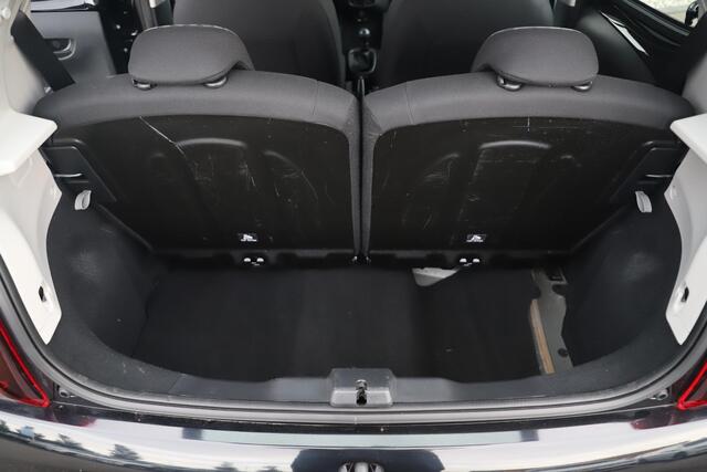 Peugeot 108 1.0 e-VTi Active NAP! 27.000KM Airco Radio Bluetooth Elektrische Ramen