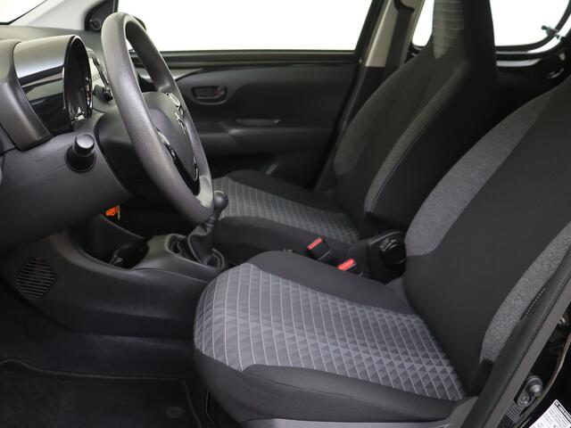 Peugeot 108 1.0 e-VTi Active | LED-dagrijverlichting | DAB | Airconditioning | Centrale deurvergrendeling met afstandsbediening |