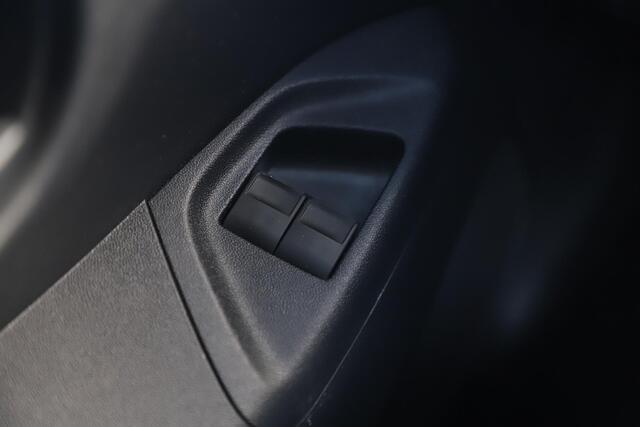 Peugeot 108 1.0 e-VTi Active 5-deurs Radio Bluetooth Airco Blauw Metallic Elektrische Ramen