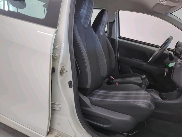 Peugeot 108 1.0 e-VTi Active 1e Eigenaar | NL-Auto | Volledig Onderh. | BTW | Bluetooth | Airco | Mistlampen | Led | Start/Stop | Elek Ramen | Stuurbekrachtiging