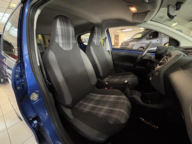 Peugeot 108 1.0 e-VTi Active Airco/Donker getint glas/Bluetooth/Geen afleverkosten