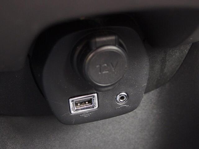 Peugeot 108 1.0 e-VTi Active AIRCO / BLUETOOTH / DAB+ / NL- AUTO