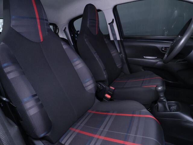 Peugeot 108 1.0 e-VTi Active [BLUETOOTH TELEFOON, AIRCONDITIONING, ELEKTRONISCHE RAMEN VOOR, 5-DEURS, NIEUWSTAAT]