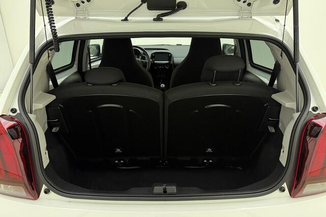 Peugeot 108 1.0 e-VTi Allure | Apple carplay/Android auto | Climate control | Achteruitrijcamera | Lichtmetalen velgen 15'' |