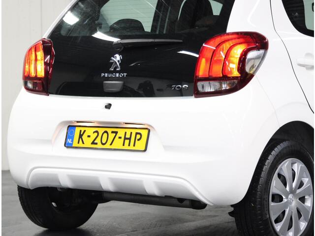 Peugeot 108 1.0 e-VTi Active | 1ste eigenaar | Airco | Bluetooth | LED | Start/Stop Systeem | Buitenspiegels elektrisch verstel -en verwarmbaar | Isofix |
