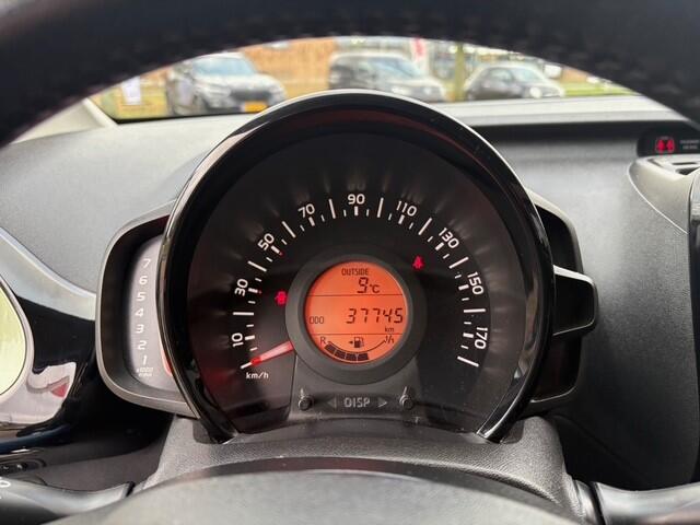 Peugeot 108 1.0 e-VTi Collection TOP! | Navi | Opendak | 37.745 km Dealeronderhouden