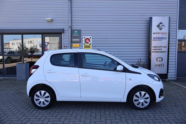 Peugeot 108 1.0 e-VTi Active 1e Eigenaar | Volledig Onderh | NAP | BTW | Airco | Bluetooth | LED | Elek Ramen | Premium Pack | Start/Stop | Hill-Hold