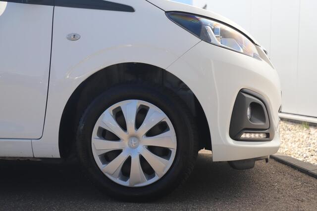 Peugeot 108 1.0 e-VTi Active Airco Radio Bluetooth Elektrische Ramen