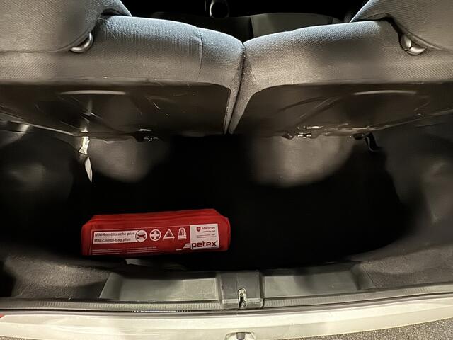 Peugeot 108 1.0 e-VTi Blue Lion | 5-deurs | Airco | Zeer netjes