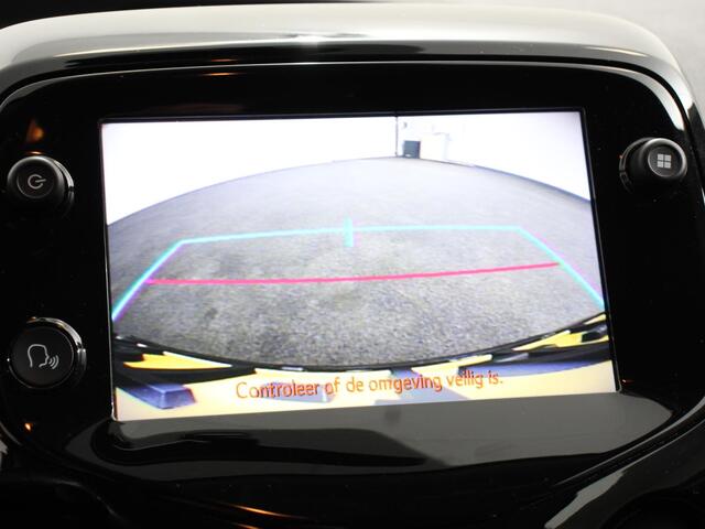 Peugeot 108 1.0 e-VTi Style | Navigatie | Android Auto | Airco | Camera | Stoelverwarming | Extra Getint Glas | 5 drs