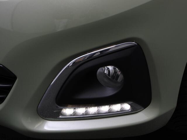 Peugeot 108 1.0 e-VTi Style | Navigatie | Android Auto | Airco | Camera | Stoelverwarming | Extra Getint Glas | 5 drs