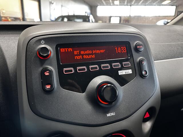 Peugeot 108 1.0 e-VTi Active/ LED Dagrijverl./ Airco/ Bluetooth/ Multi.Stuur/ Elek.Pakket/ Isofix/ Radio-AUX&USB/ Mistl.Voor.