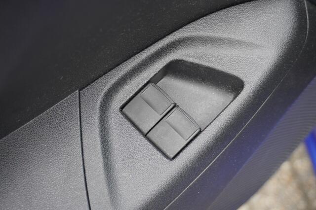 Peugeot 108 1.0 e-VTi Allure / Automaat / Camera / Climate Control / CarPlay / Android Auto