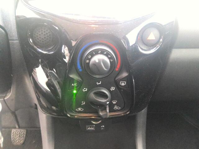 Peugeot 108 1.0 e-VTi Allure | 38.500 KM | Airco | LM. Velgen | WORDT VERWACHT!