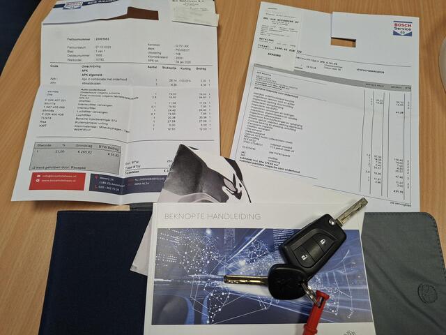 Peugeot 108 1.0 e-VTi Allure AIRCO | LMV | CAMERA | NL-auto | rijklaarprijs !!