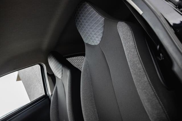 Peugeot 108 1.0 e-VTi Allure | Carplay | Camera | Cruise