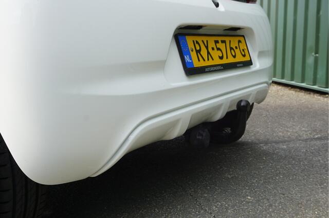 Peugeot 108 1.0 e-VTi Active + Trekhaak/ Airco/ 5-drs/ Mooie auto/ Garantie!