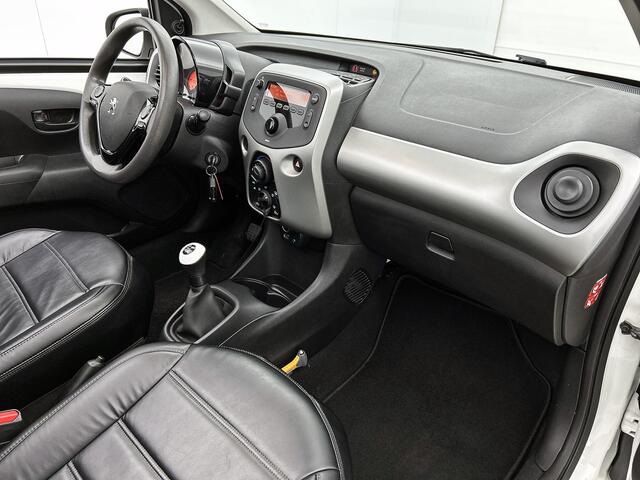 Peugeot 108 72 pk Active TOP! Cabrio | Rijklaar | Lederen bekleding | Airco | Elektrische vouwdak |