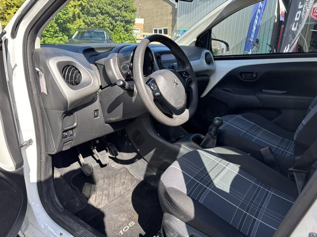 Peugeot 108 1.0 e-VTi Active incl. Airco en Premium Pakket