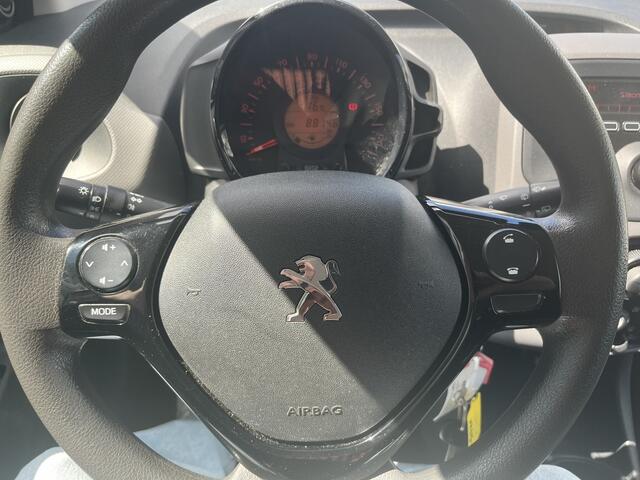 Peugeot 108 1.0 e-VTi Active Airco / BT