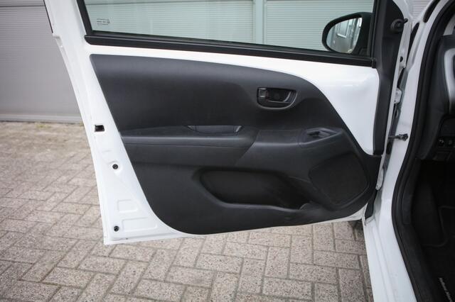 Peugeot 108 1.0 e-VTi Blue Lion