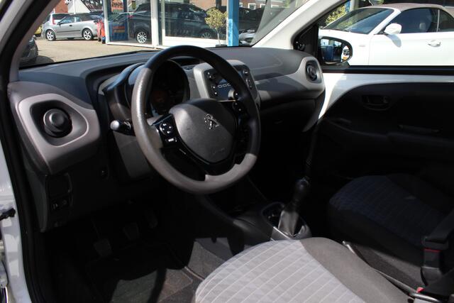 Peugeot 108 "Active" Airco - bluetooth !!!