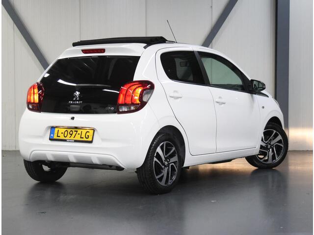 Peugeot 108 1.0 72PK Allure Top! | 1ste eigenaar | Vouwdak/Cabrio | AppleCarplay/AndroidAuto | Climate Control | Camera | Bluetooth | LED | Start/Stop Systeem | Buitenspiegels elektrisch verstel -en verwarmbaar | 15"LMV | Isofix | Privacy Glass |