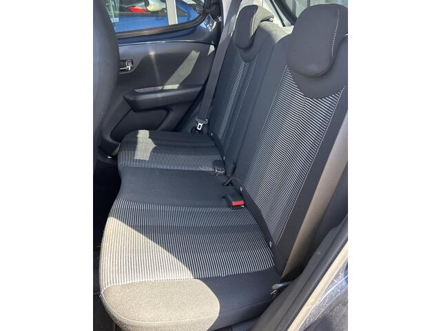 Peugeot 108 1.0 e-VTi Allure TOP! | Cabrio Dak | 2e Eigenaar | NL AUTO | NAP | Onderhoudshistorie | Airco | 5 Deurs | 2 Sleutels | Getint Glas |
