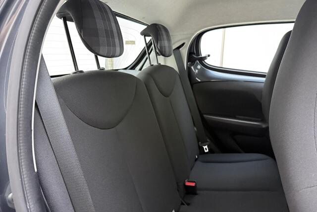 Peugeot 108 1.0 e-VTi Active | Airco | Bluetooth | LED dagrijverlichting | Centrale deurvergrendeling
